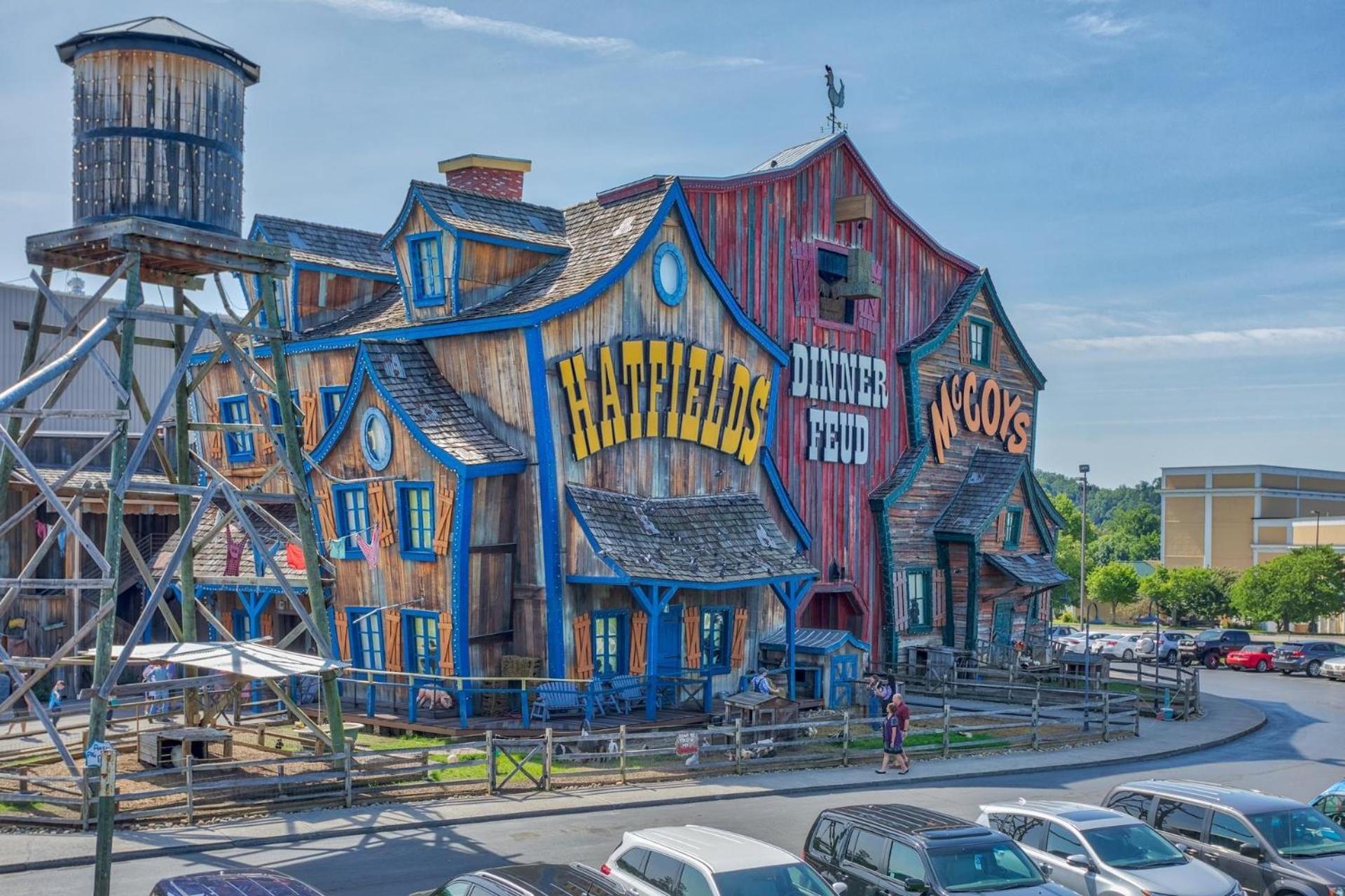 Bear Mountain Hollow-Free Dollywood Ticket- Cozy Cabin With A Hot Tub, Arcade & Deck Close To Town Pigeon Forge Exterior foto