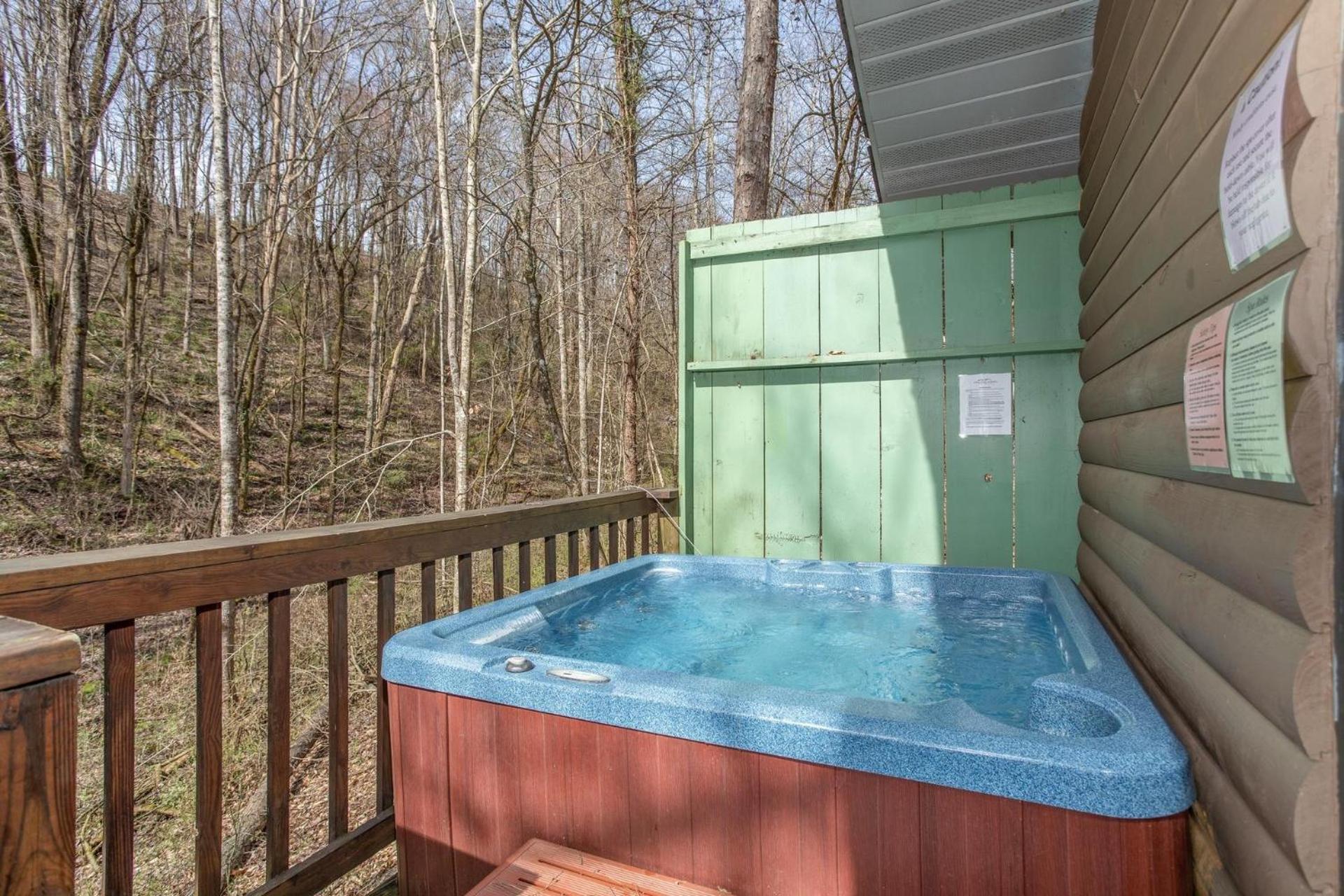Bear Mountain Hollow-Free Dollywood Ticket- Cozy Cabin With A Hot Tub, Arcade & Deck Close To Town Pigeon Forge Exterior foto